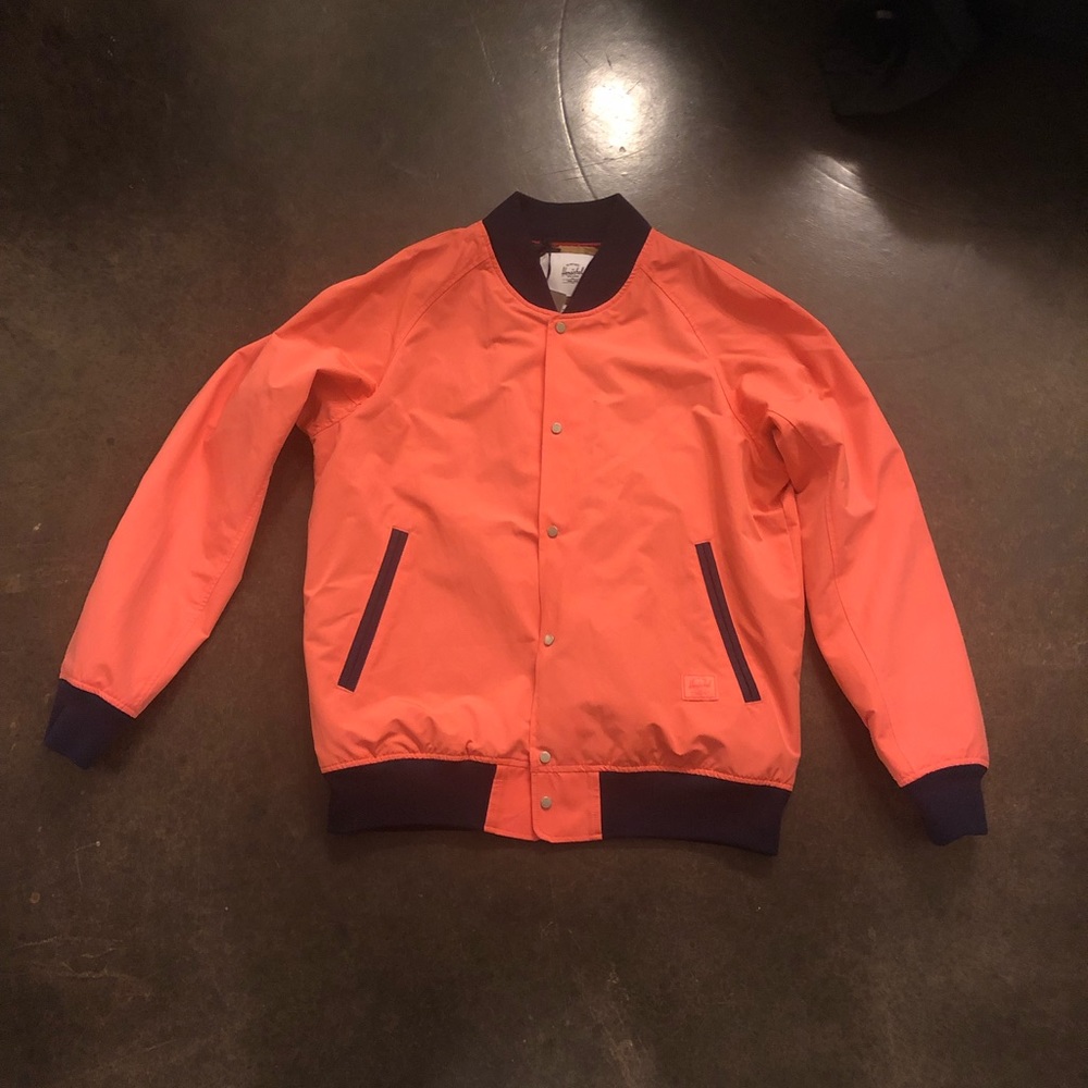 NWT Herschel Bomber Jacket Peach light weight L